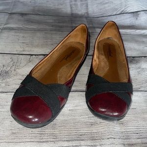 Natural Soul Red Wine Slip On Flats by Naturalizer Size 7
